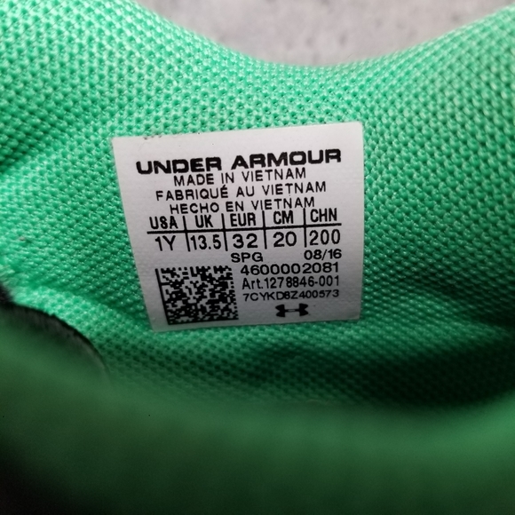 under armour cleats green